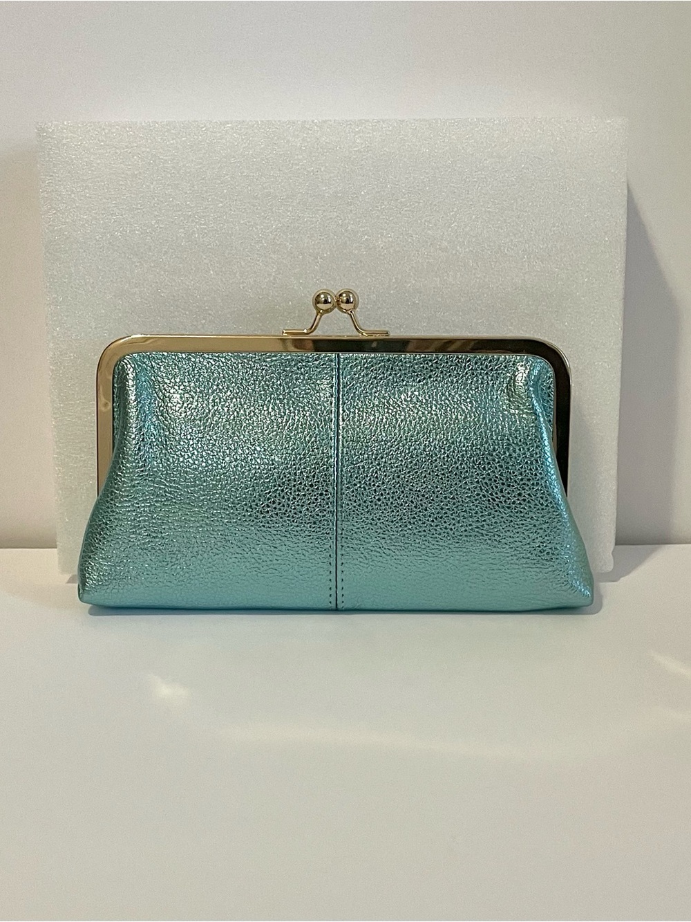 Metallic Leather Mint-Teal Kiss-Lock Clutch Wallet NWOT